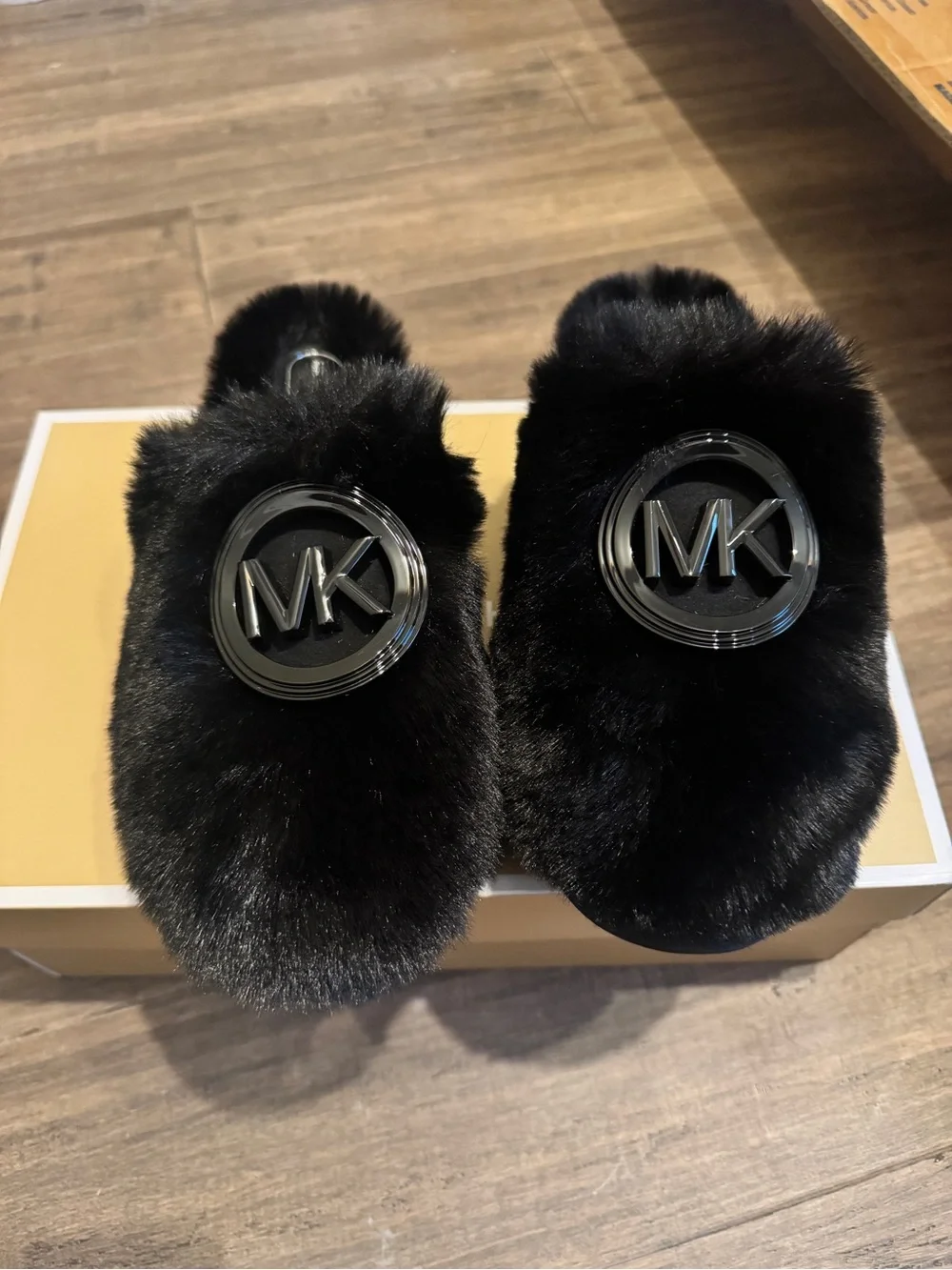 Michael Kors Black Faux-Fur Slip-On Slippers Ada Charm